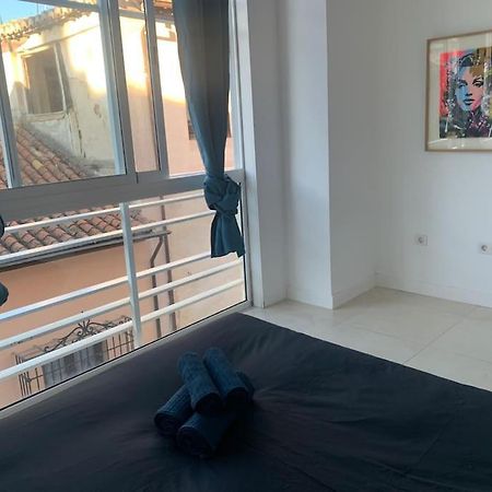 Apartament Spacious Loft / Literally At The Foot Of Alhambra Grenada Zewnętrze zdjęcie