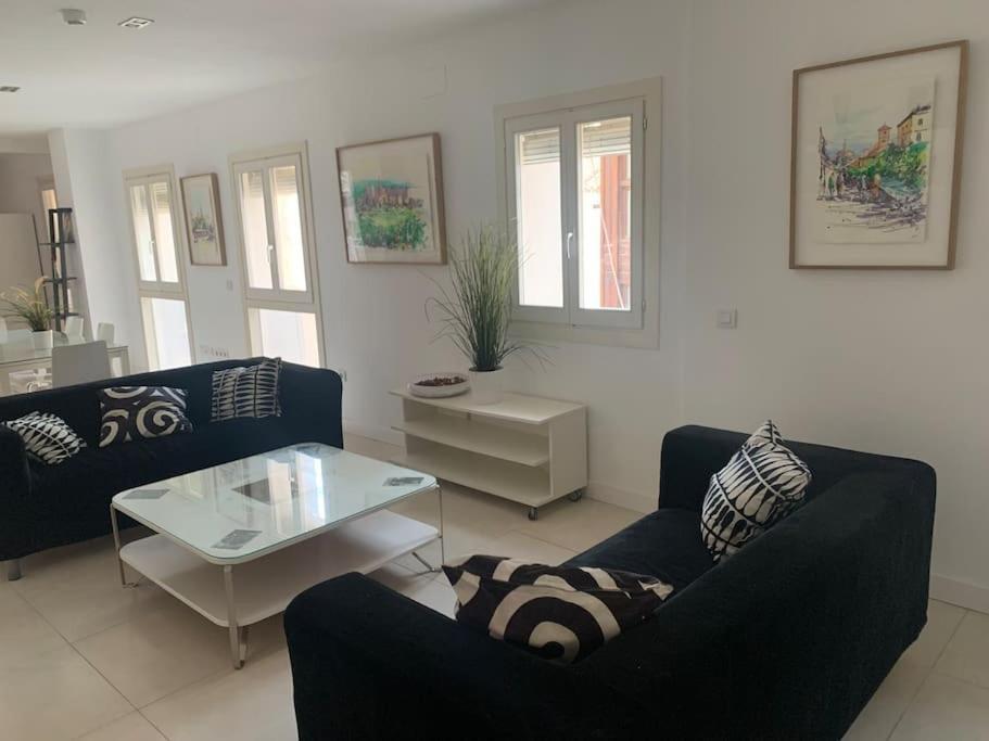 Apartament Spacious Loft / Literally At The Foot Of Alhambra Grenada Zewnętrze zdjęcie